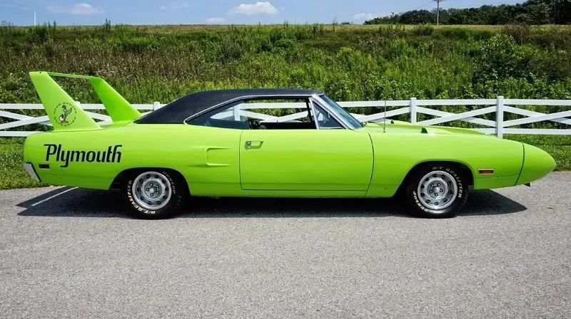 Plymouth Superbird