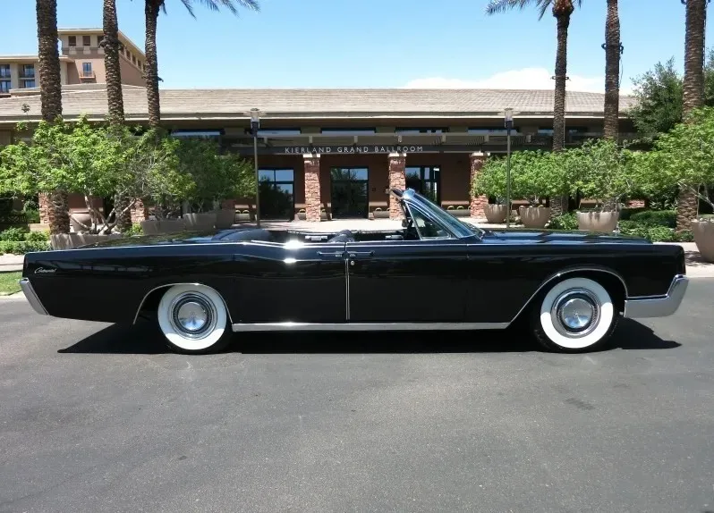 Lincoln Continental