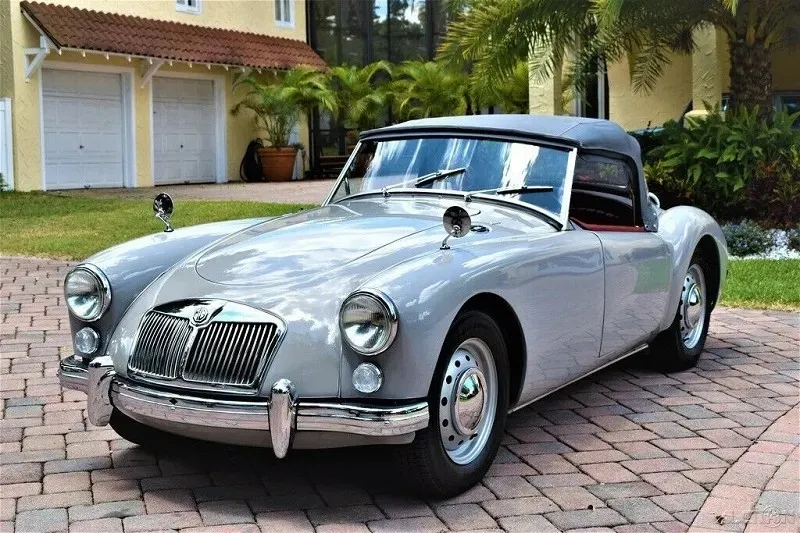 MG MGA