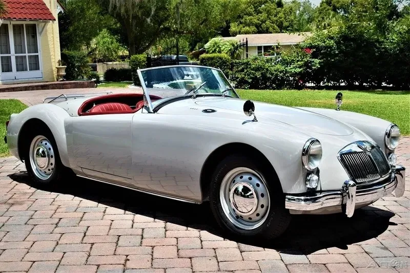 MG MGA