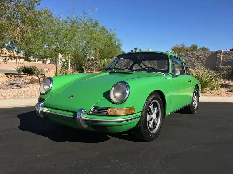 Porsche 911
