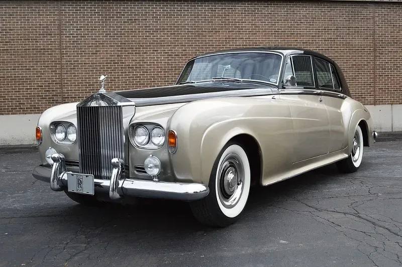 Rolls-Royce Silver Cloud II