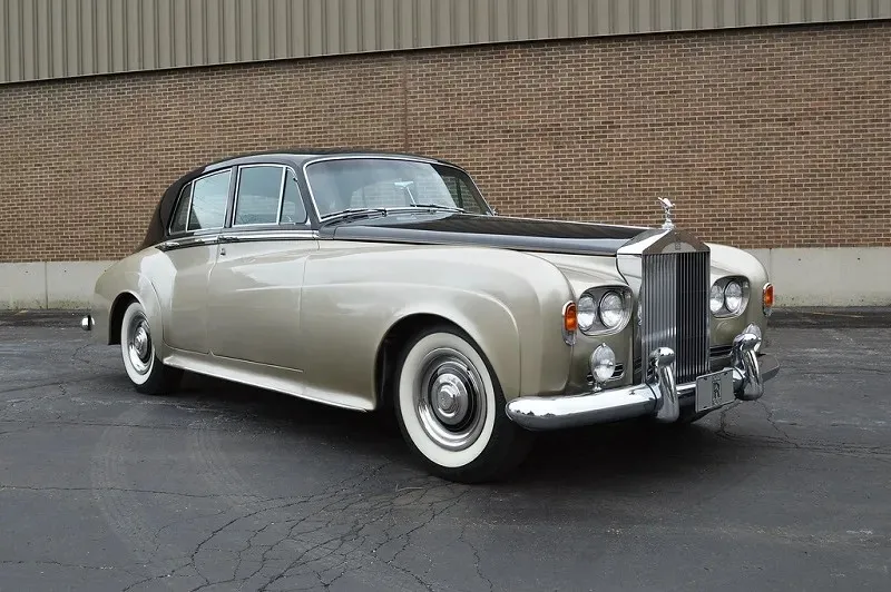 Rolls-Royce Silver Cloud II