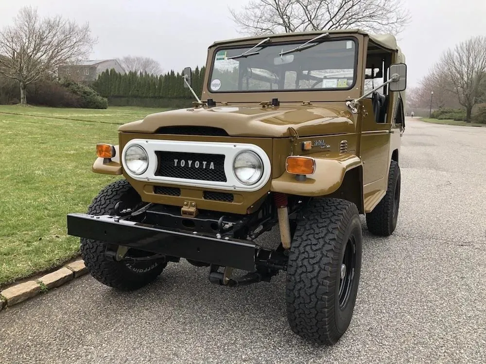 Toyota Land Cruiser FJ40