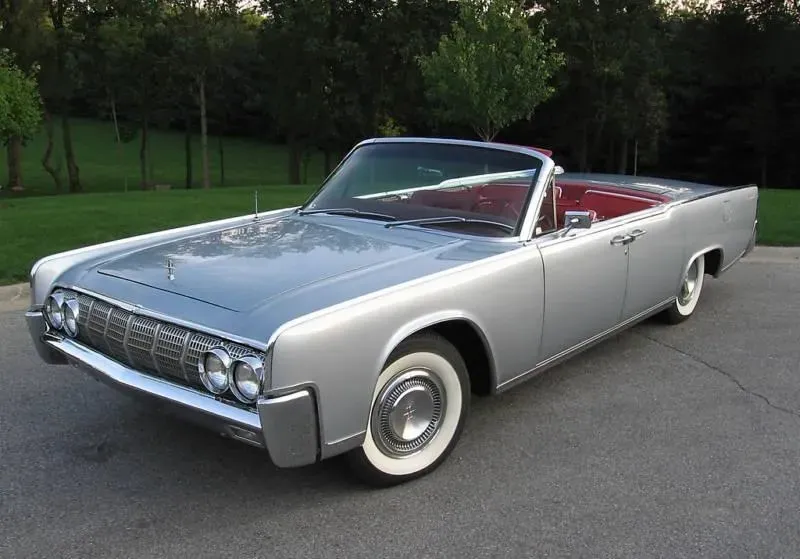 Lincoln Continental