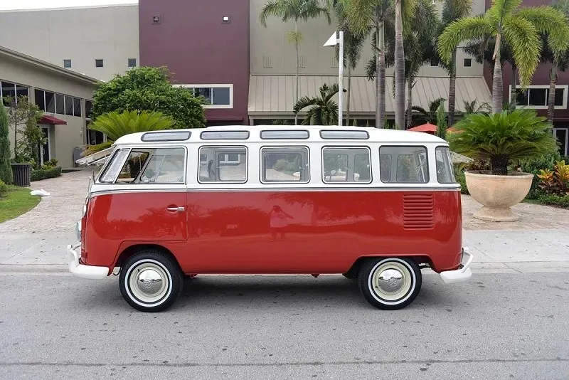 Volkswagen Bus