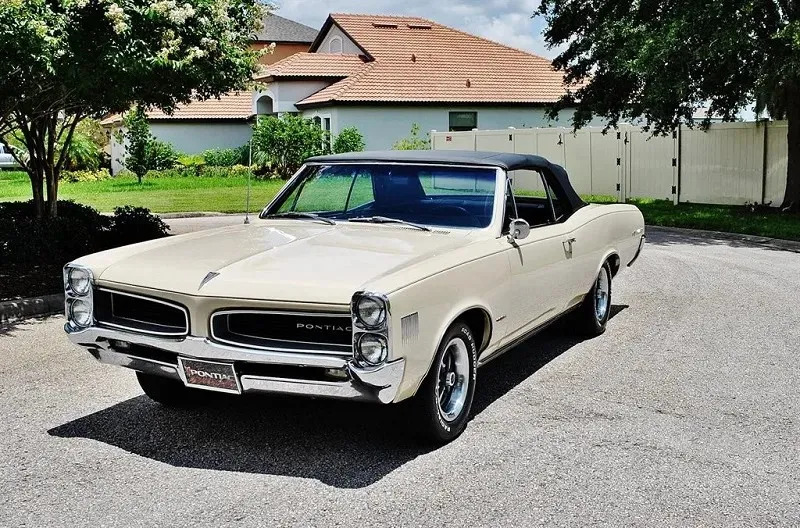 Pontiac LeMans