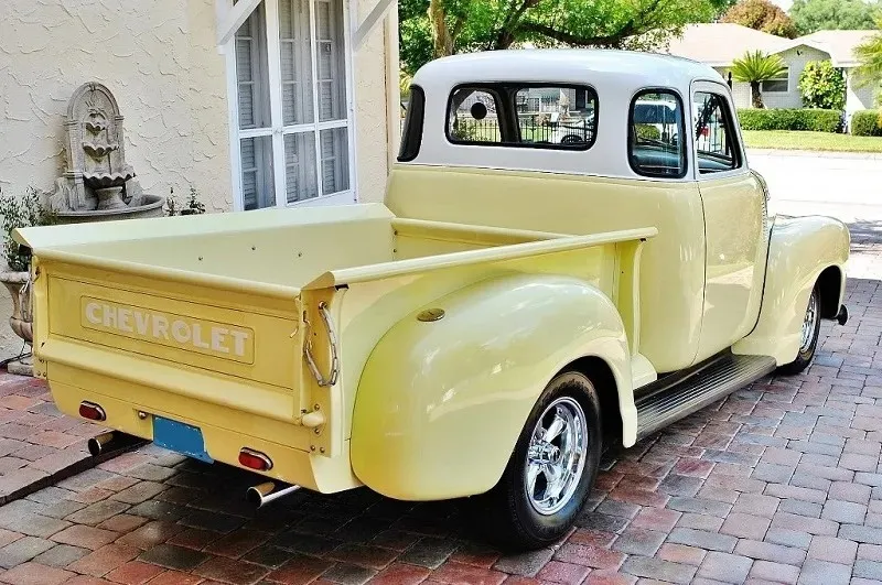 Chevrolet Pickup