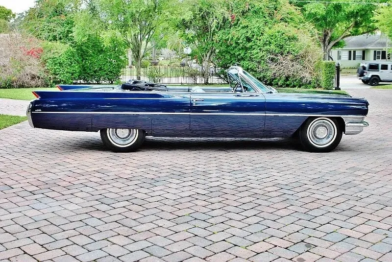 Cadillac DeVille