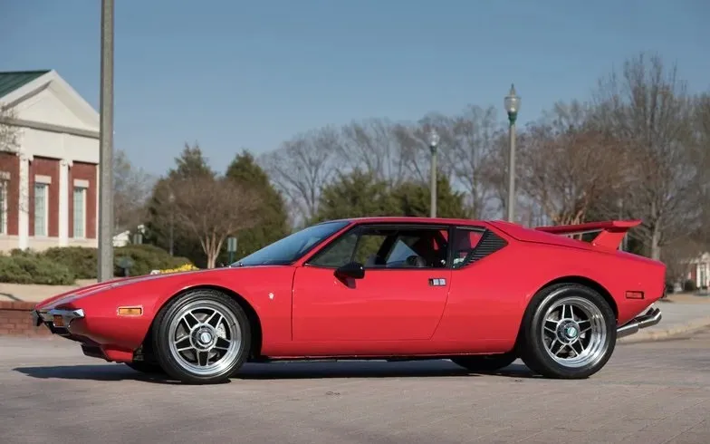De Tomaso Pantera