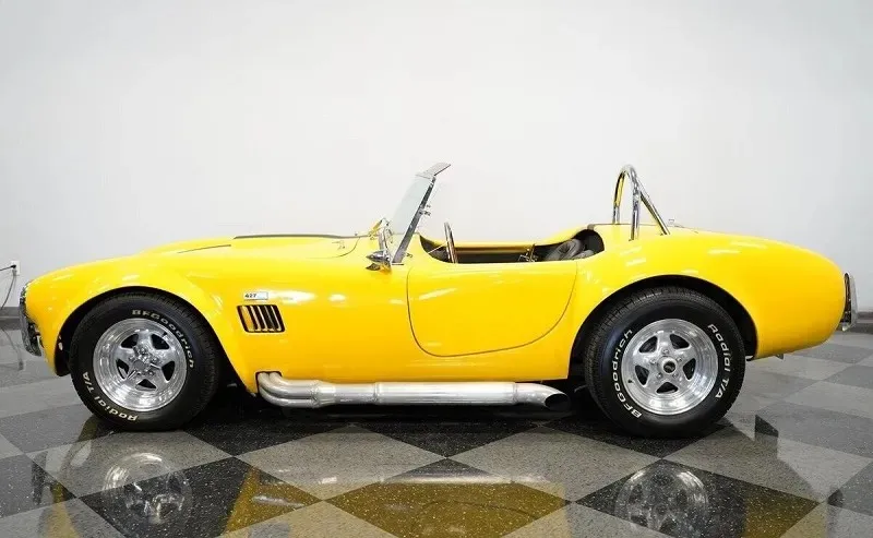 Shelby Cobra