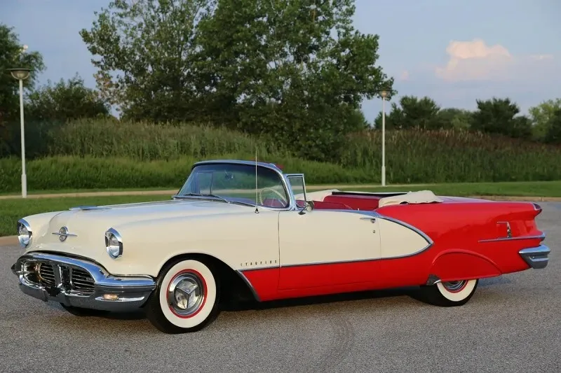 Oldsmobile Ninety-Eight