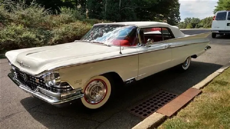 Buick Electra 225