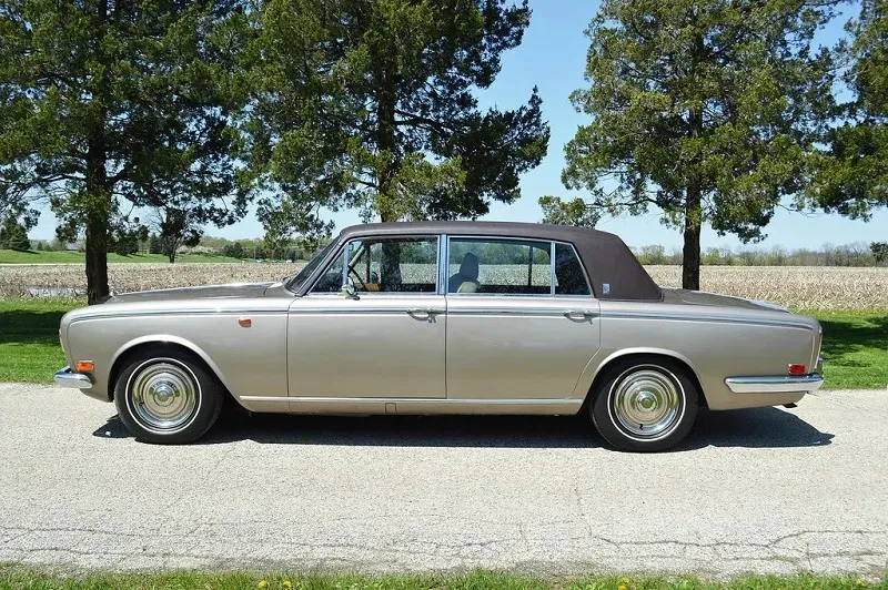 Rolls-Royce Silver Shadow