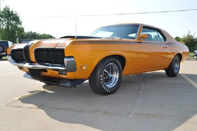 Mercury Cougar