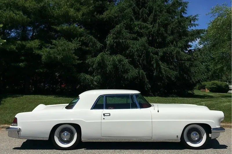 Lincoln Continental