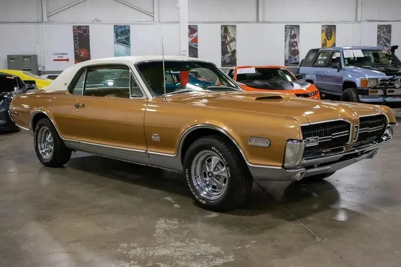 Mercury Cougar