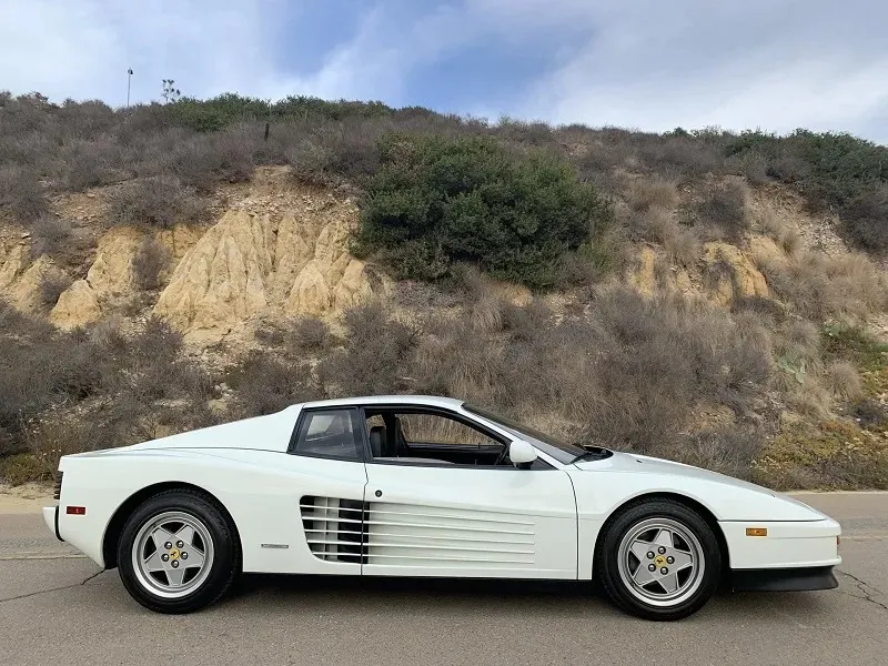 Ferrari Testarossa