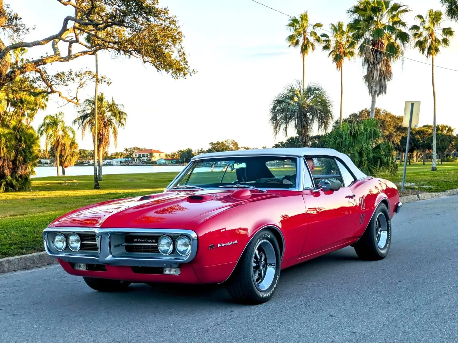 Pontiac Firebird