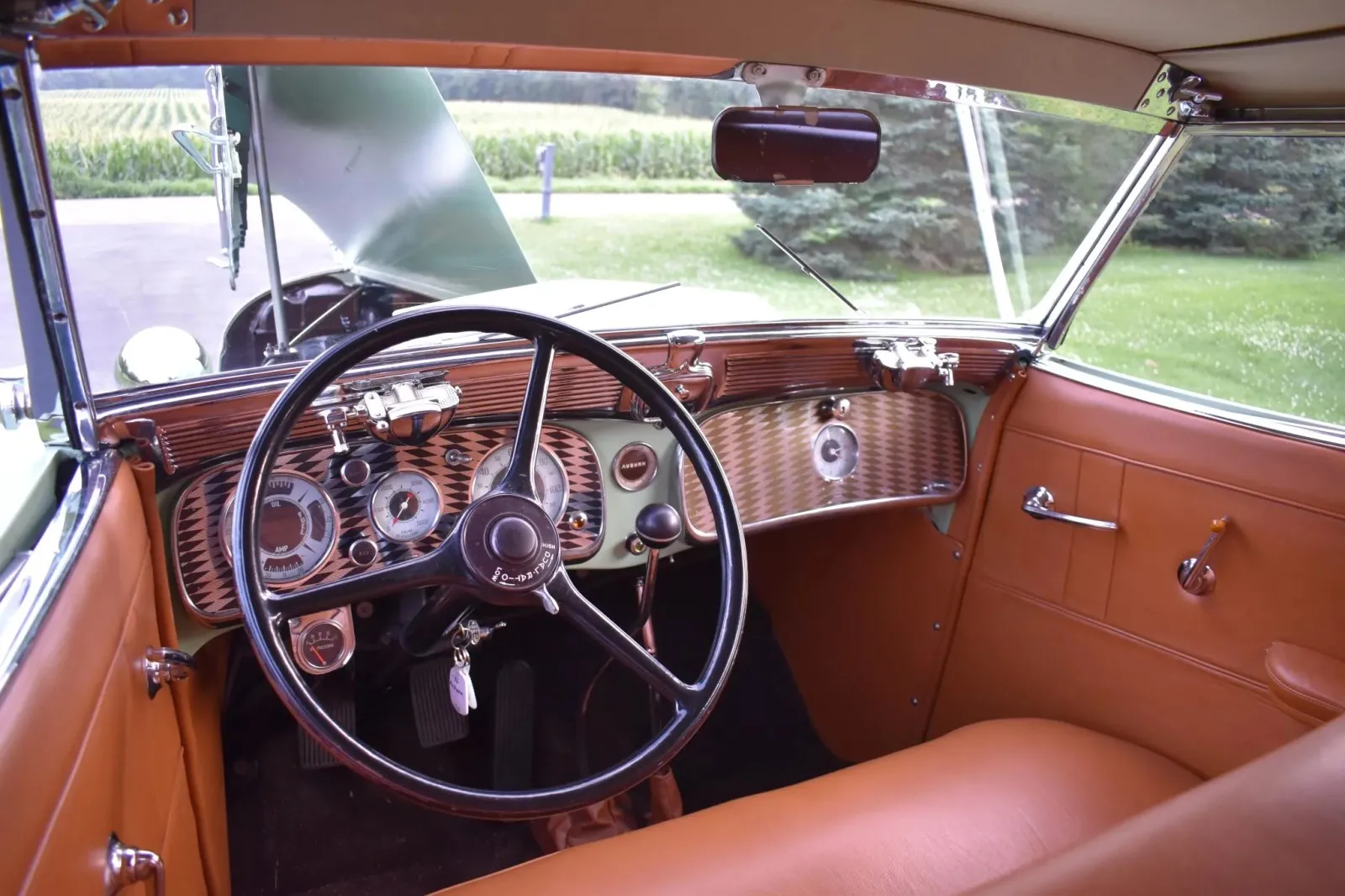 Auburn 852 Phaeton