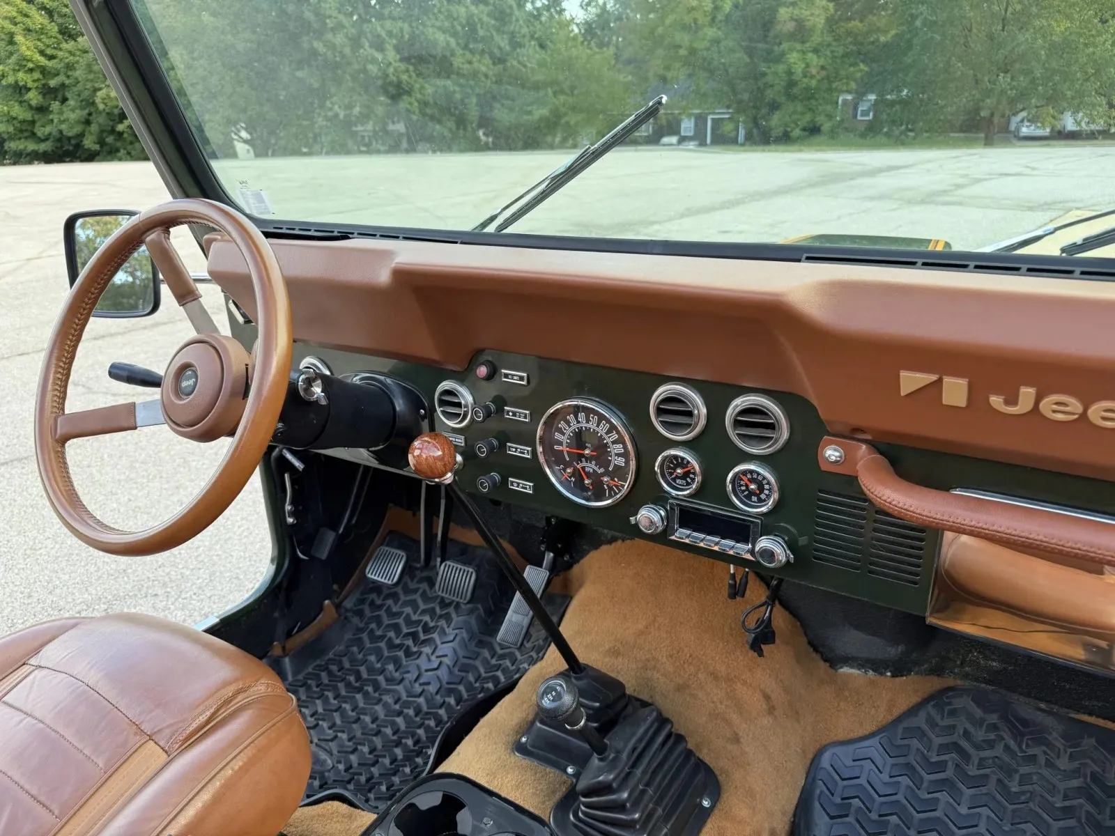 Jeep CJ-7