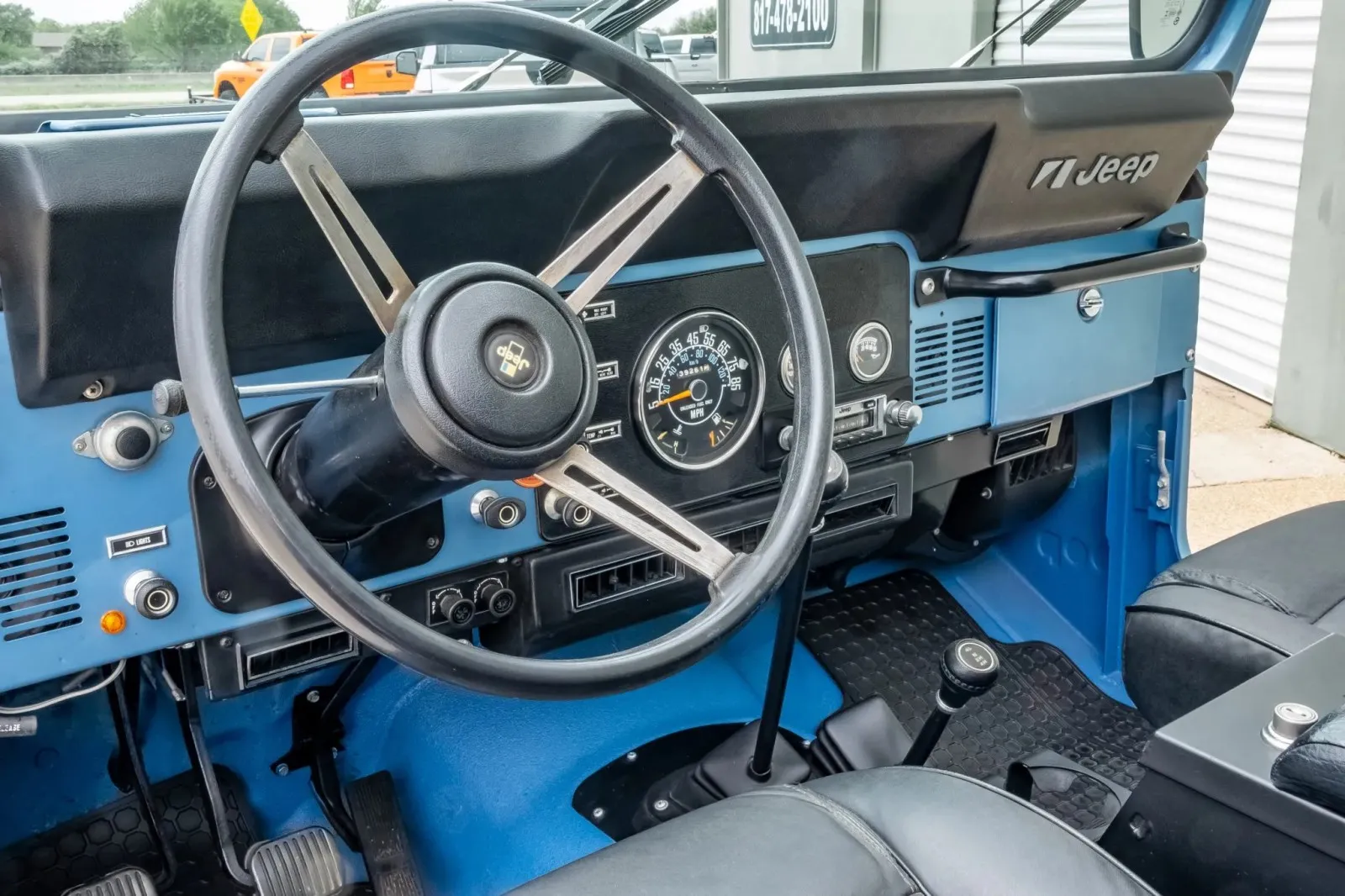 Jeep CJ-7