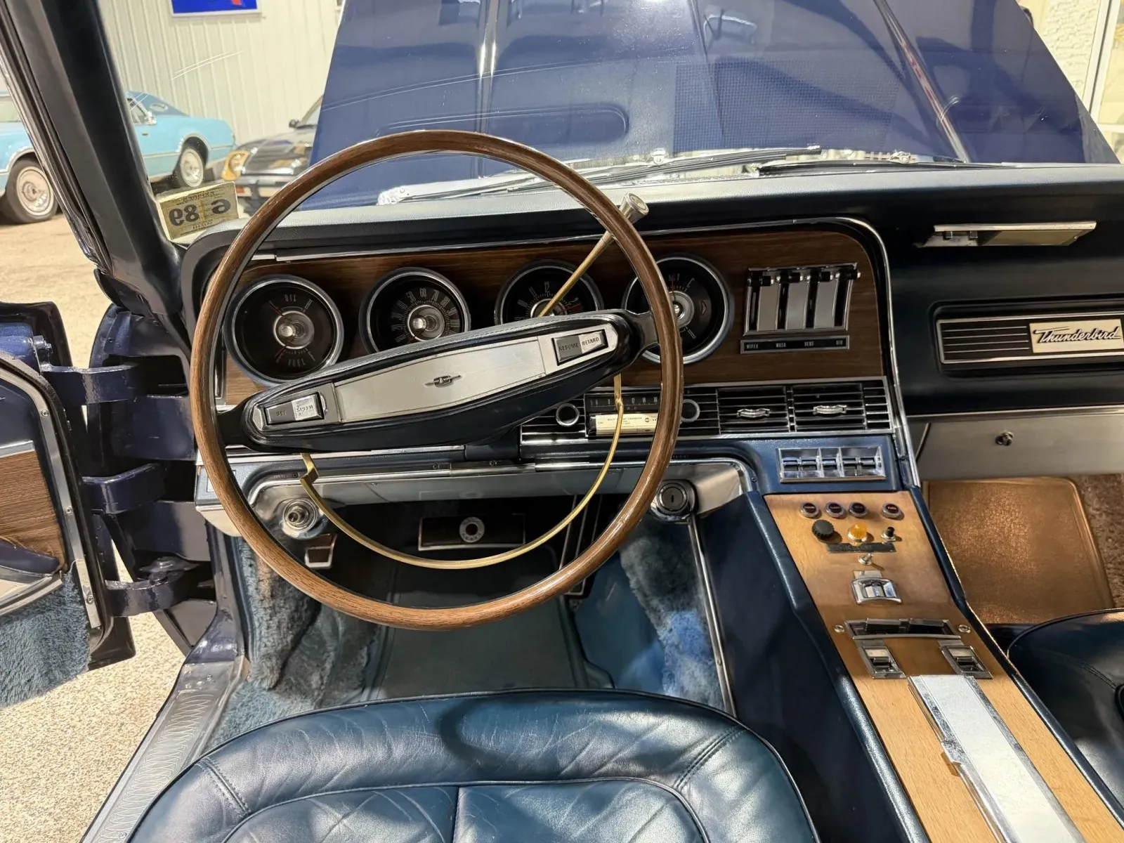 Ford Thunderbird