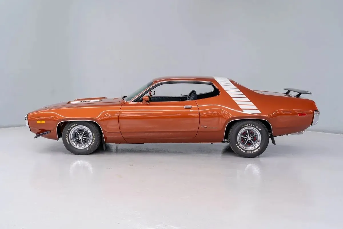 Plymouth Road Runner