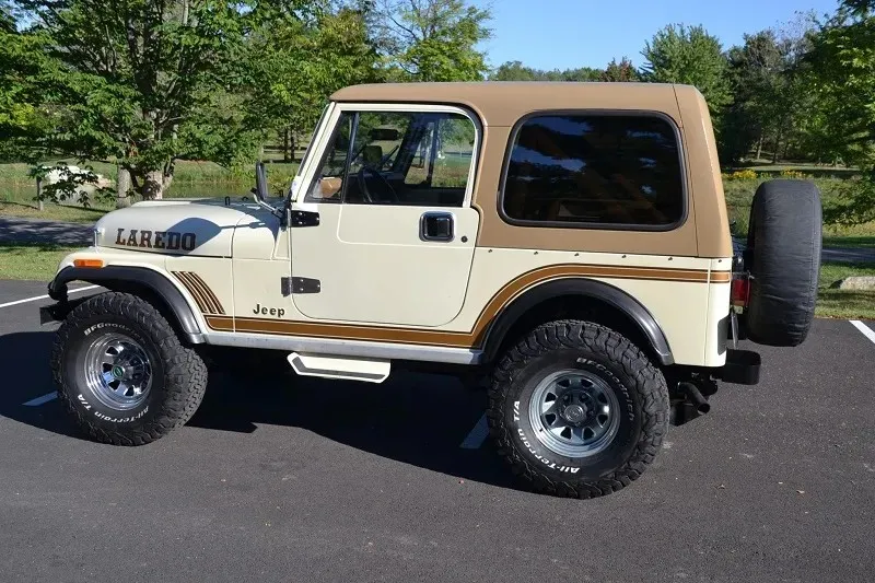 Jeep CJ-7
