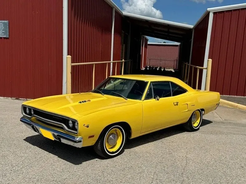 Plymouth Road Runner