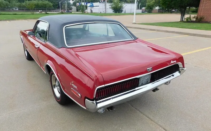 Mercury Cougar