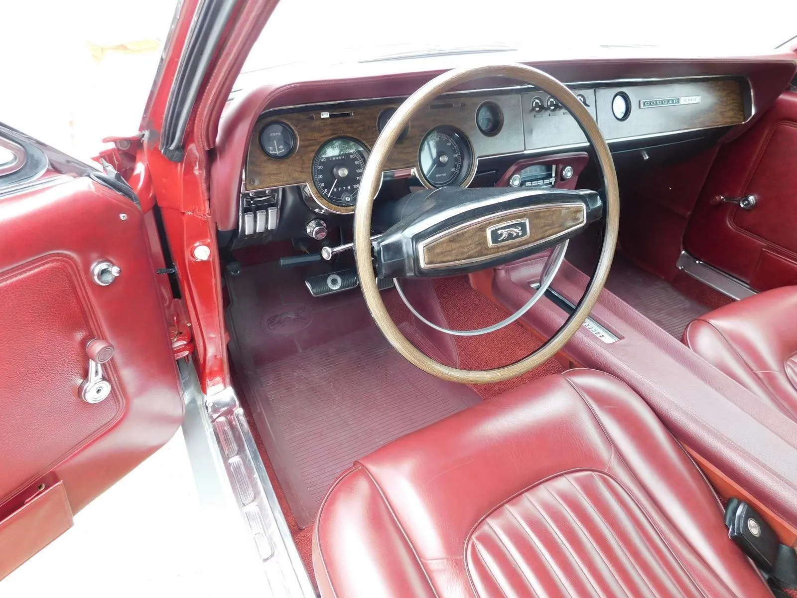 Mercury Cougar