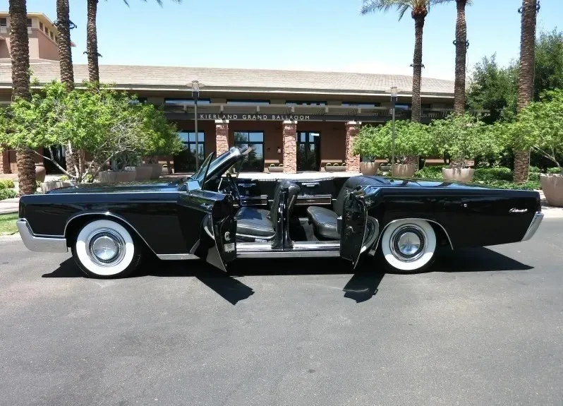 1967 Lincoln Continental Convertible