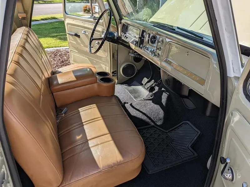 Chevrolet C-10
