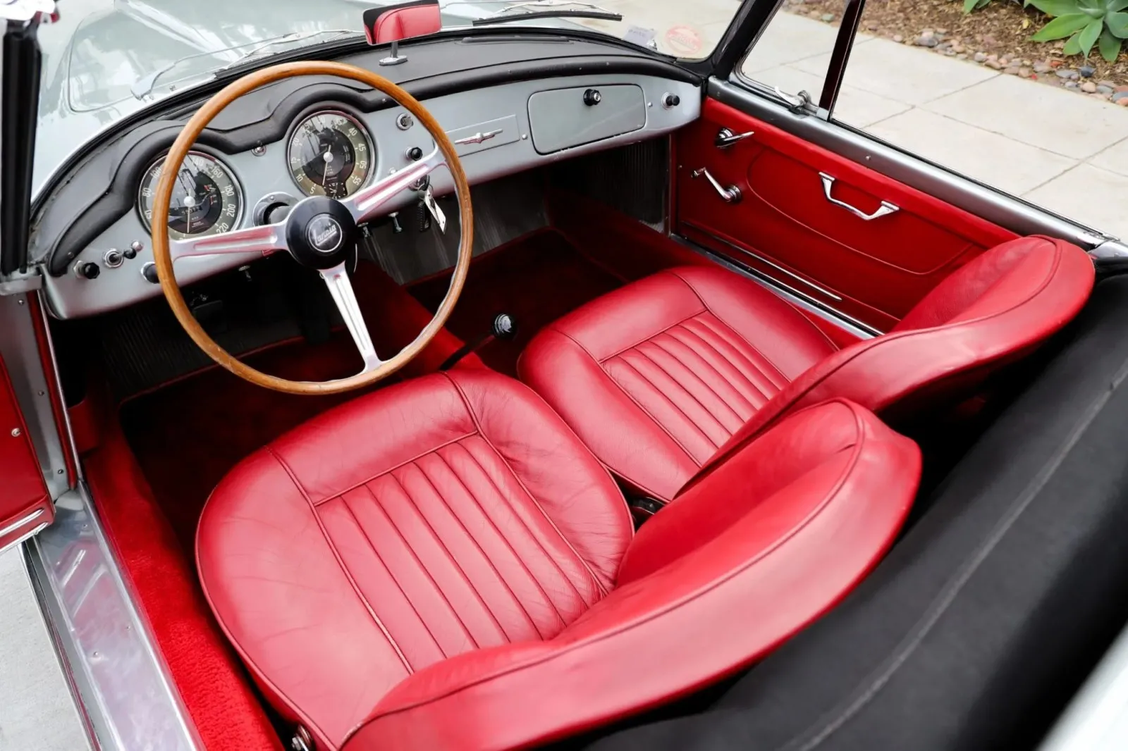 Lancia Aurelia B24 Spider