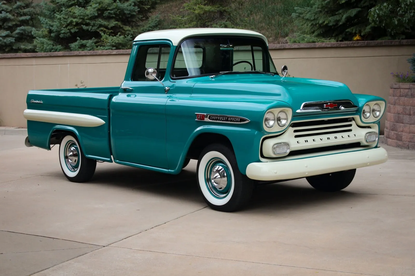 Chevrolet Apache