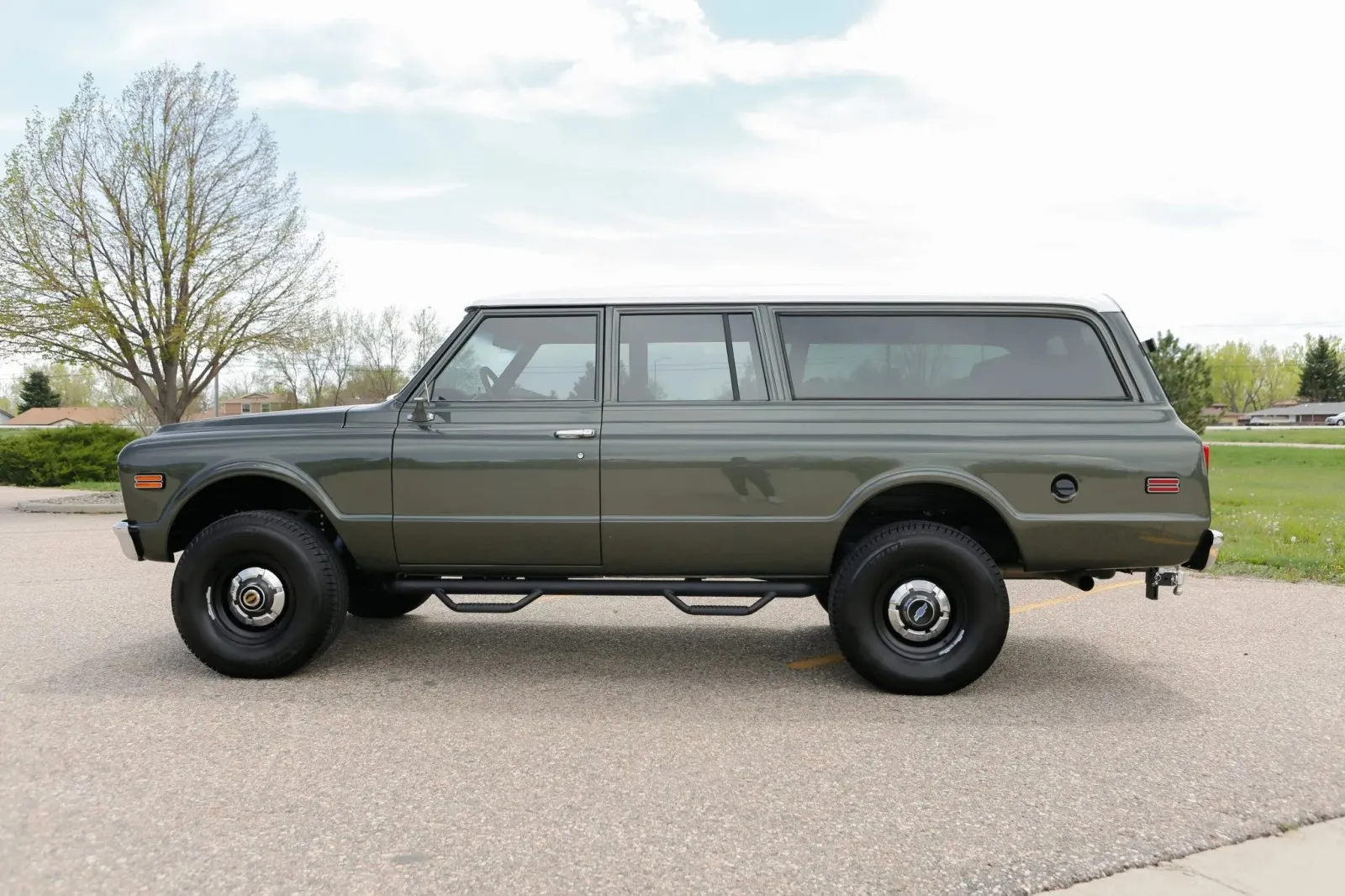Chevrolet Suburban