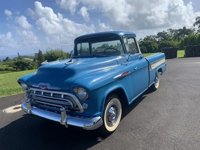 Chevrolet Cameo