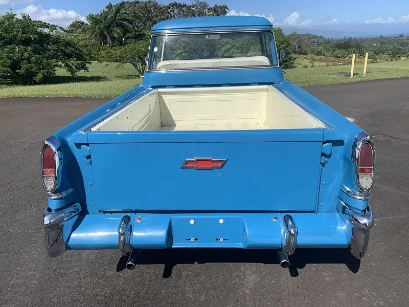 Chevrolet Cameo