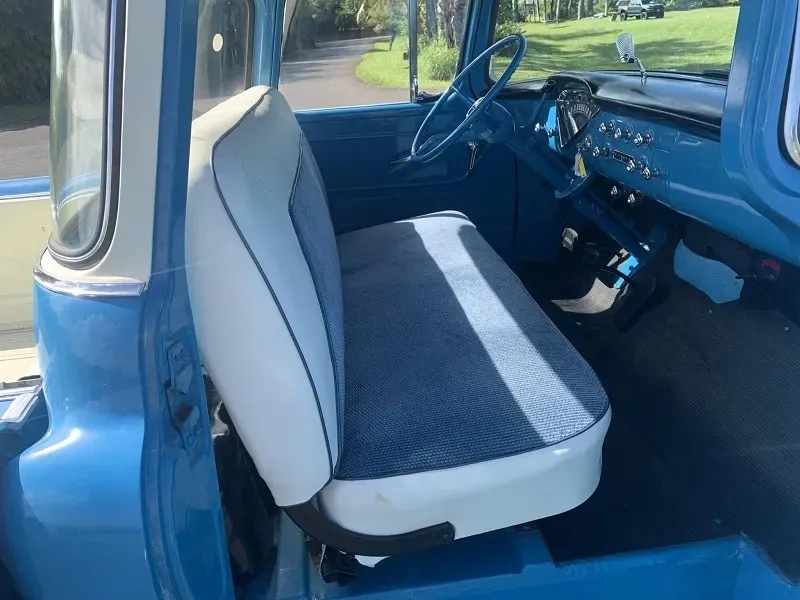 Chevrolet Cameo