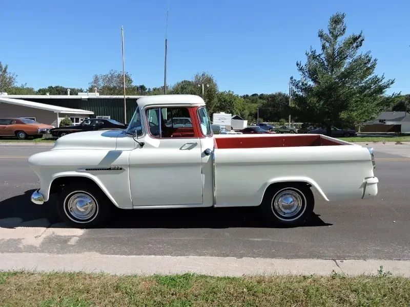 Chevrolet Cameo