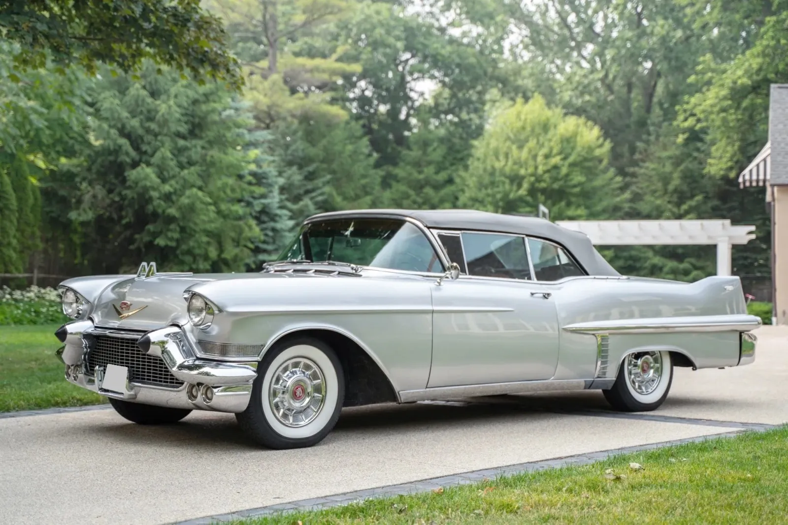 Cadillac Series 62