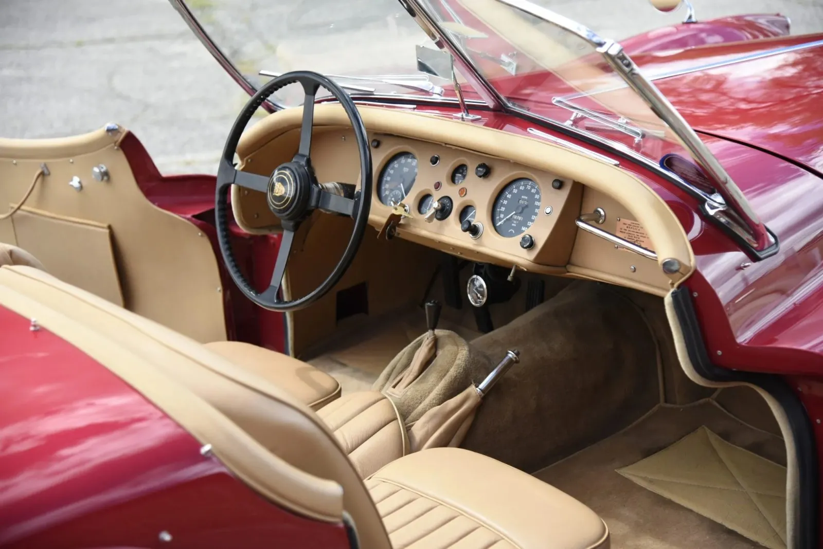 Jaguar XK140 MC