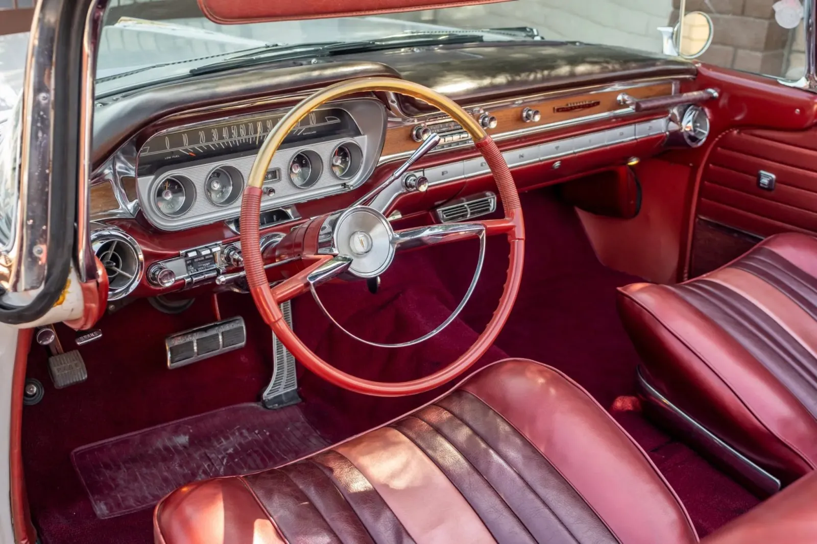 Pontiac Bonneville