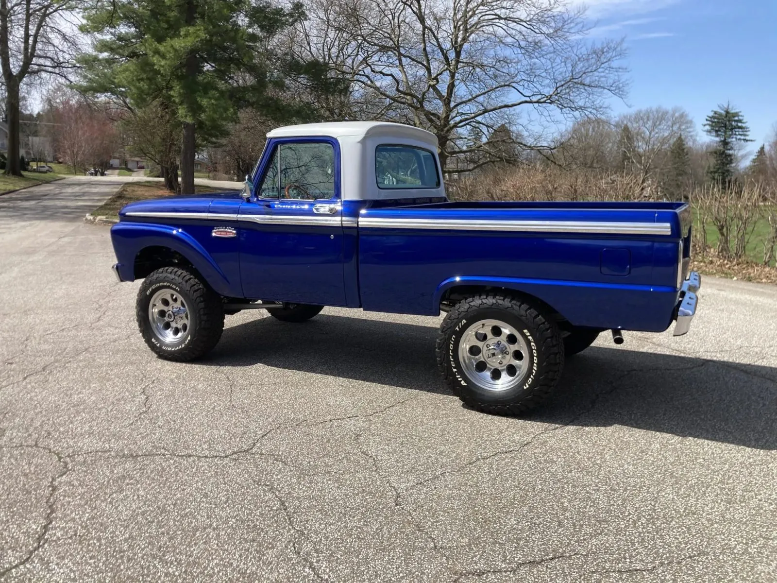 Ford F-100