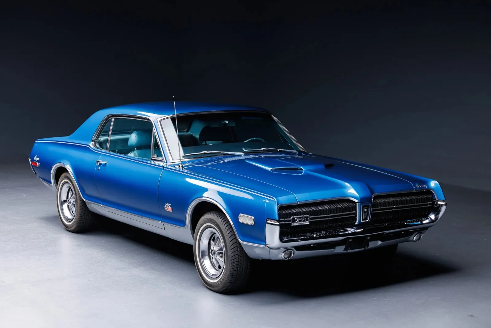 Mercury Cougar