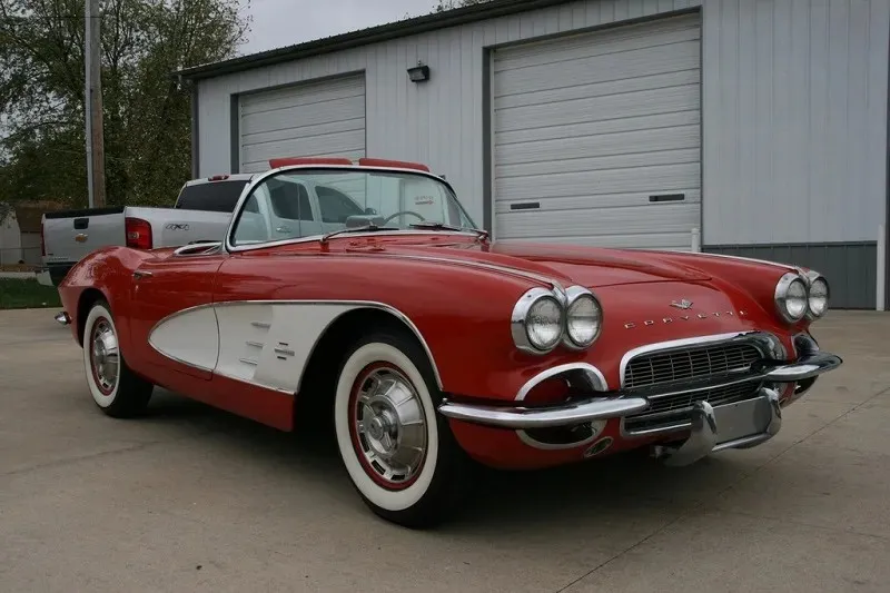 1961 Chevrolet Corvette Roman Red