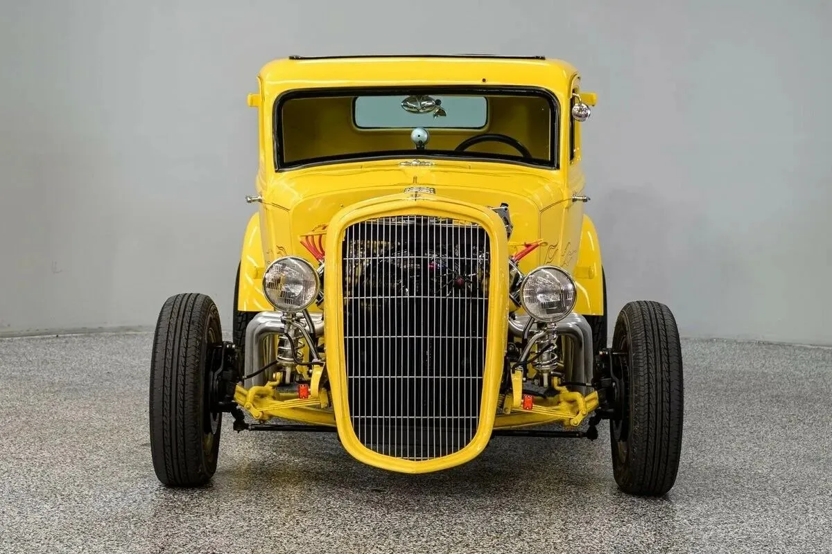 Plymouth 5 window coupe