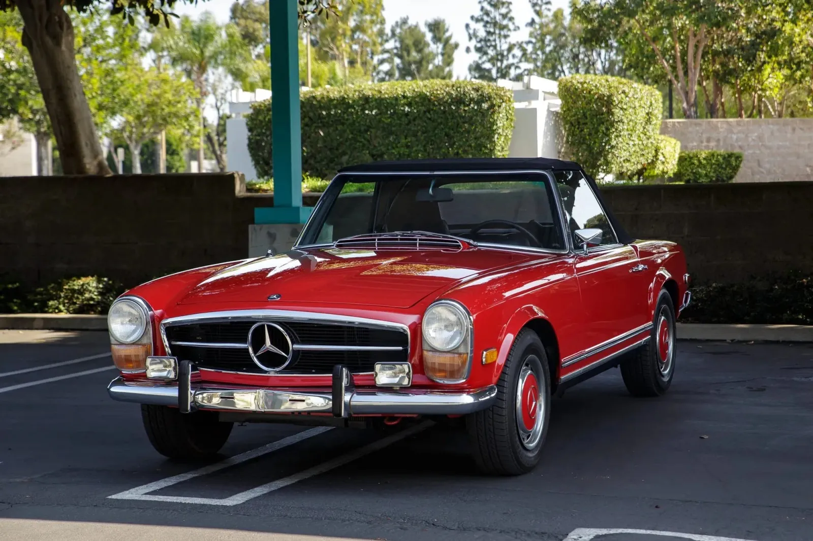 Mercedes-Benz 280SL