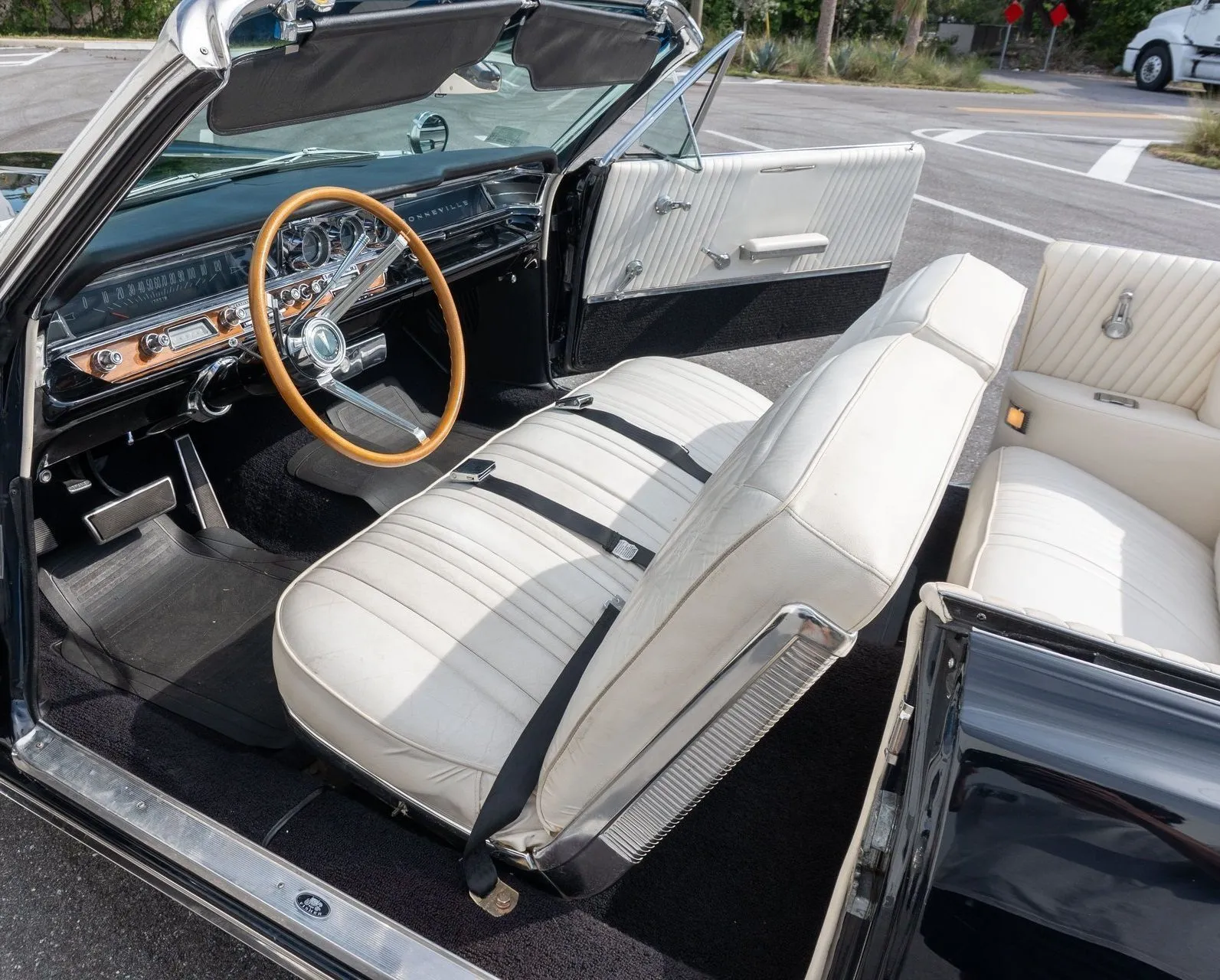 Pontiac Bonneville